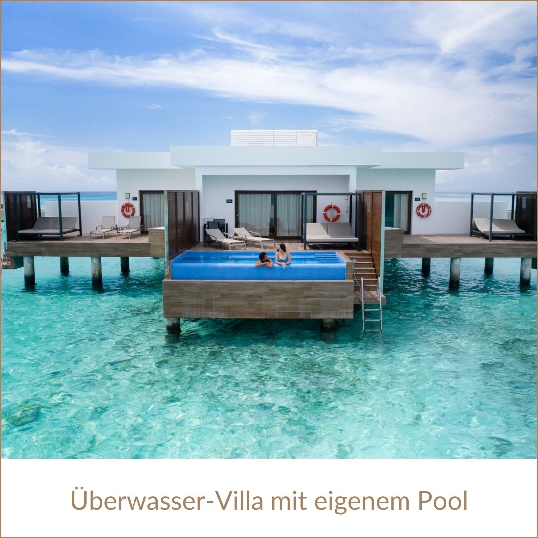 REISEBÜRO Wache Erfurt: Overwater-Bungalow auf den Malediven mit Privatpool
